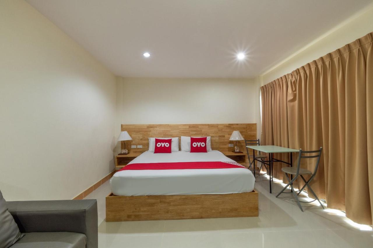 Maple Mansion Hotel Pattaya Buitenkant foto