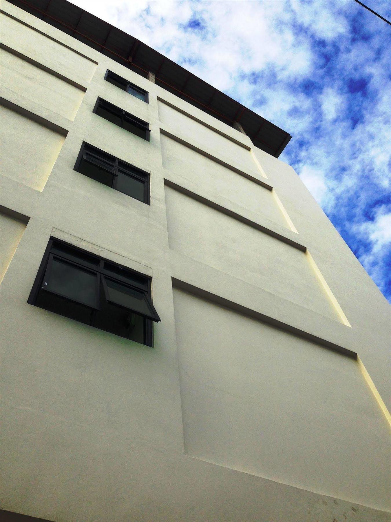 Maple Mansion Hotel Pattaya Buitenkant foto
